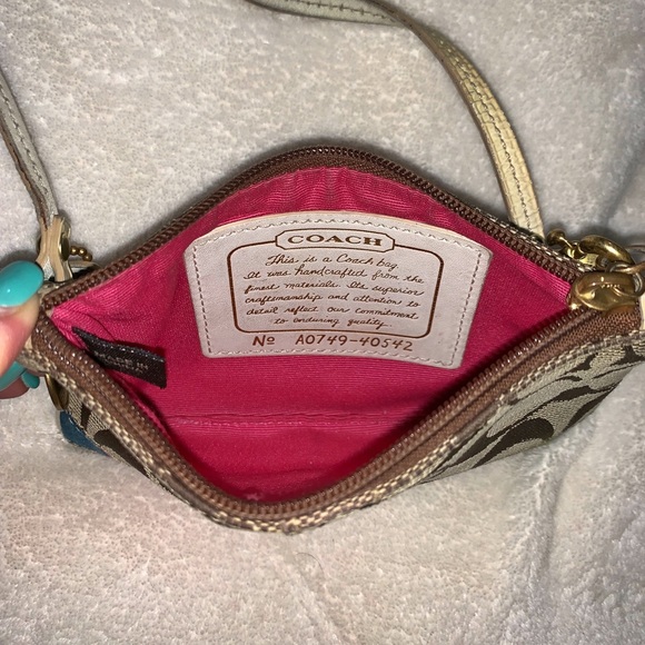 COACH Multi Color Wristlet - Picture 4 of 7